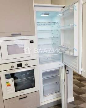 2-к квартира, вторичка, 65м2, 14/17 этаж