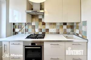 3-к квартира, вторичка, 56м2, 6/9 этаж