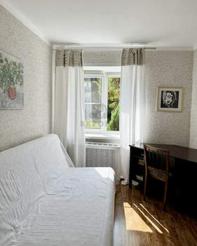 3-к квартира, вторичка, 58м2, 1/5 этаж