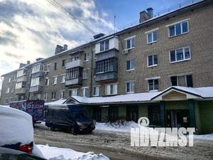 2-к квартира, вторичка, 42м2, 4/4 этаж