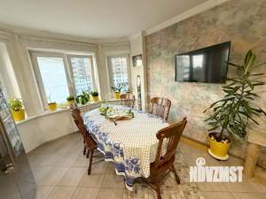 3-к квартира, вторичка, 77м2, 4/17 этаж