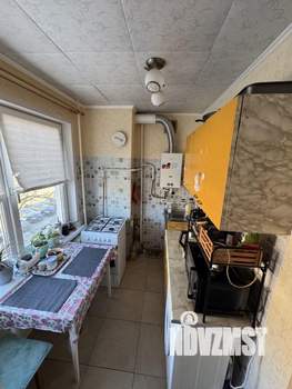 2-к квартира, вторичка, 42м2, 3/5 этаж