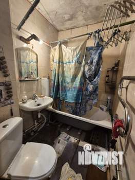 2-к квартира, вторичка, 43м2, 1/5 этаж