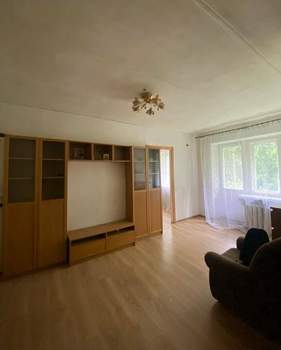 2-к квартира, вторичка, 45м2, 2/4 этаж