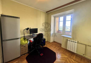 4-к квартира, вторичка, 70м2, 7/9 этаж