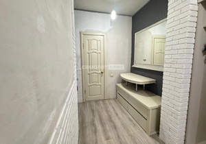 2-к квартира, вторичка, 63м2, 4/17 этаж