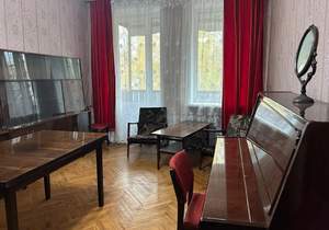 3-к квартира, вторичка, 73м2, 4/4 этаж