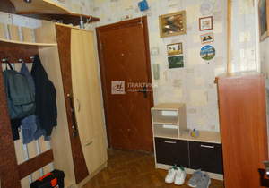 3-к квартира, вторичка, 64м2, 8/9 этаж