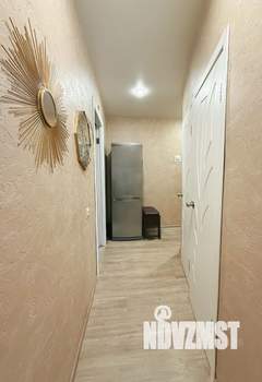 2-к квартира, вторичка, 42м2, 1/5 этаж