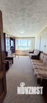 3-к квартира, вторичка, 64м2, 10/10 этаж