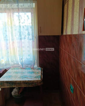 4-к квартира, вторичка, 63м2, 8/9 этаж