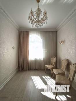 3-к квартира, вторичка, 100м2, 2/3 этаж