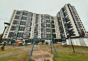 2-к квартира, вторичка, 55м2, 1/17 этаж