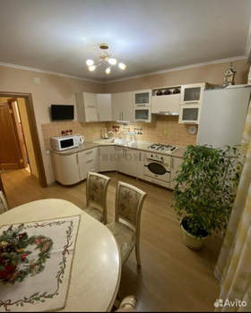2-к квартира, вторичка, 69м2, 5/10 этаж