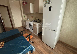2-к квартира, вторичка, 72м2, 10/17 этаж