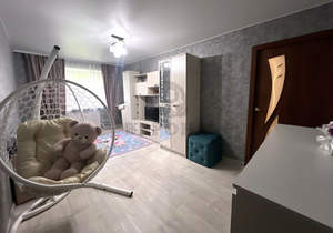 2-к квартира, вторичка, 44м2, 1/4 этаж