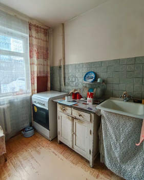 2-к квартира, вторичка, 44м2, 1/5 этаж