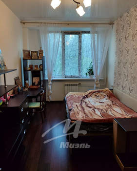 4-к квартира, вторичка, 98м2, 2/4 этаж