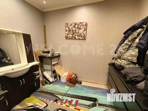 2-к квартира, вторичка, 43м2, 1/4 этаж