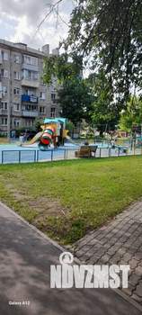 2-к квартира, вторичка, 45м2, 1/4 этаж