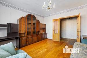 3-к квартира, вторичка, 62м2, 1/14 этаж