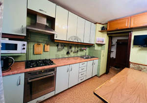 3-к квартира, вторичка, 69м2, 1/9 этаж