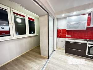 2-к квартира, вторичка, 58м2, 4/10 этаж