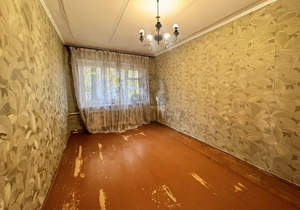 2-к квартира, вторичка, 43м2, 1/5 этаж