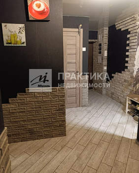 2-к квартира, вторичка, 51м2, 1/5 этаж