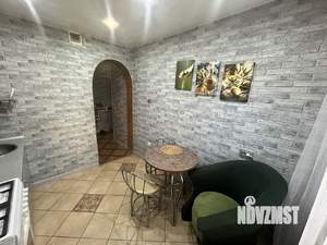 2-к квартира, вторичка, 53м2, 1/9 этаж