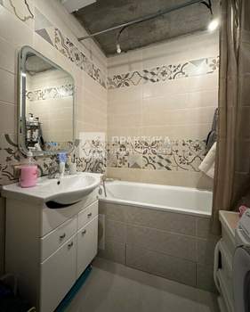 2-к квартира, вторичка, 55м2, 14/14 этаж