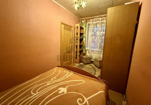 2-к квартира, вторичка, 44м2, 1/4 этаж