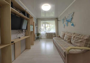 3-к квартира, вторичка, 55м2, 3/3 этаж