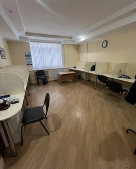 2-к квартира, вторичка, 44м2, 1/4 этаж