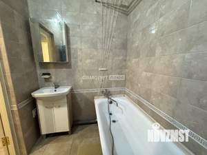 2-к квартира, вторичка, 63м2, 4/17 этаж