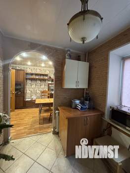 4-к квартира, вторичка, 63м2, 1/5 этаж