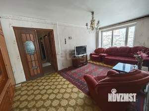 3-к квартира, вторичка, 63м2, 4/5 этаж
