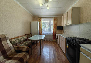 2-к квартира, вторичка, 68м2, 1/10 этаж