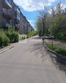 2-к квартира, вторичка, 43м2, 3/4 этаж