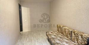 2-к квартира, вторичка, 42м2, 1/4 этаж