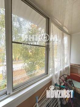 3-к квартира, вторичка, 54м2, 2/2 этаж