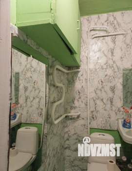 2-к квартира, вторичка, 42м2, 5/5 этаж